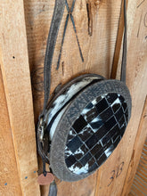 Load image into Gallery viewer, Checkered Round Bag