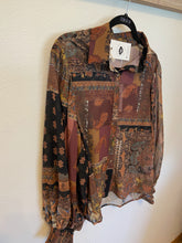 Load image into Gallery viewer, Scarf Print Blouse