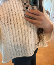 Load image into Gallery viewer, Ivory 3/4 Sleeve Sweater
