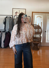 Load image into Gallery viewer, Floral Mock Neck Blouse
