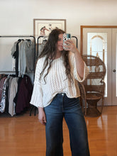 Load image into Gallery viewer, Ivory 3/4 Sleeve Sweater
