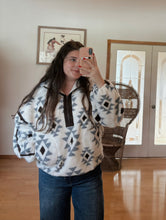 Load image into Gallery viewer, Sherpa Half-Zip
