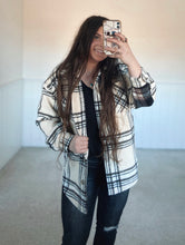 Load image into Gallery viewer, Piper Plaid Jacket
